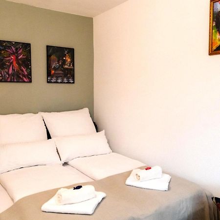 Gemuetliches Zentrales Apartment, Free Parking Бохольт Экстерьер фото