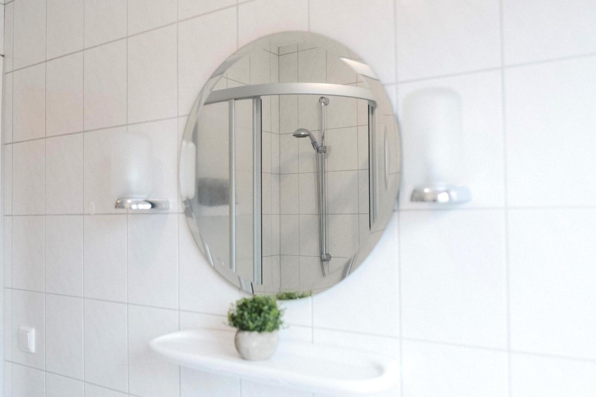 Gemuetliches Zentrales Apartment, Free Parking Бохольт Экстерьер фото